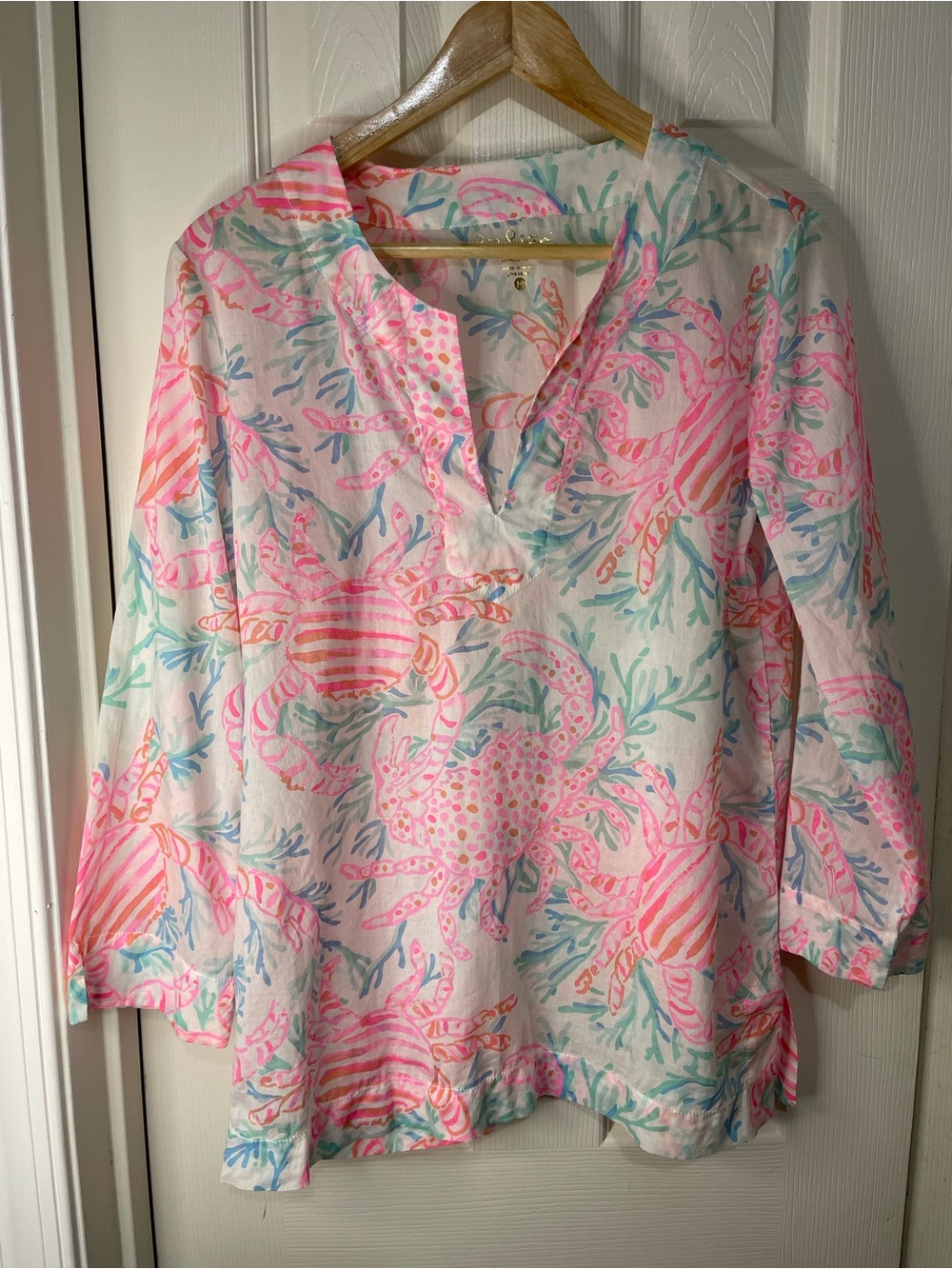 Lilly Pulitzer Amelia Island Preppy Getting Steamy Lightweight White Crab Top M